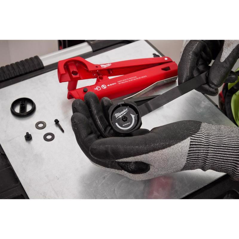 Milwaukee Milwaukee 7.41 in. L Black/Red Cable Cutter