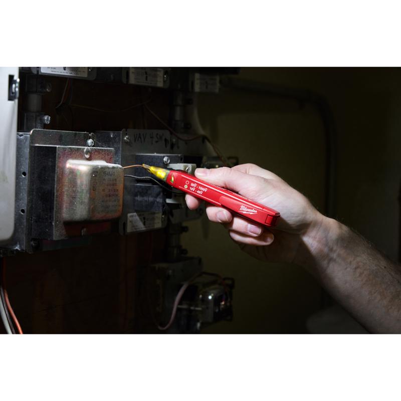 Milwaukee 50-1000 V Dual Range Voltage Tester