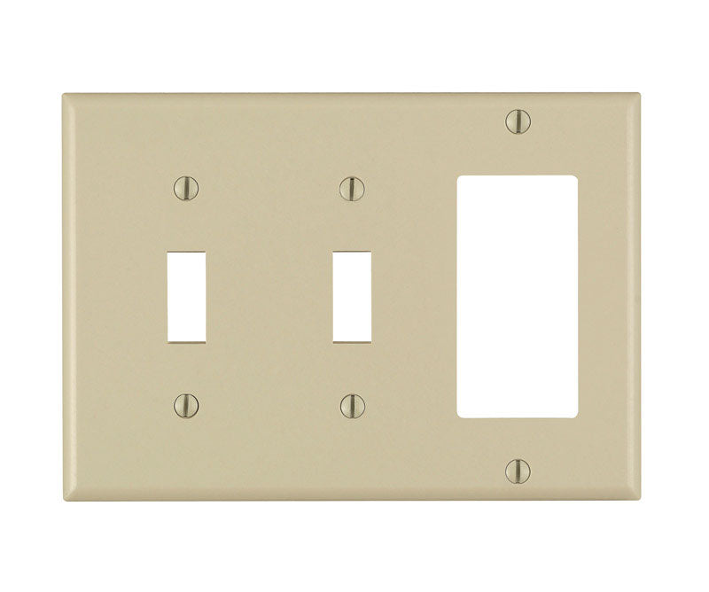 Leviton Ivory 3 gang Thermoset Plastic Decorator/Toggle Wall Plate
