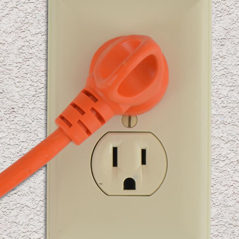 Conntek Indoor or Outdoor 12 ft. L Orange Triple Outlet Cord 14/3 SJTW