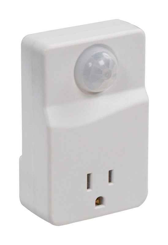 Amertac White Motion Activated Plug In Light Control