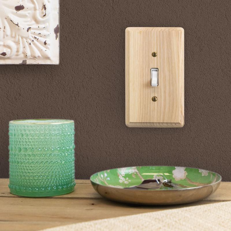 Amerelle Contemporary Unfinished Beige 3 gang Wood Toggle Wall Plate