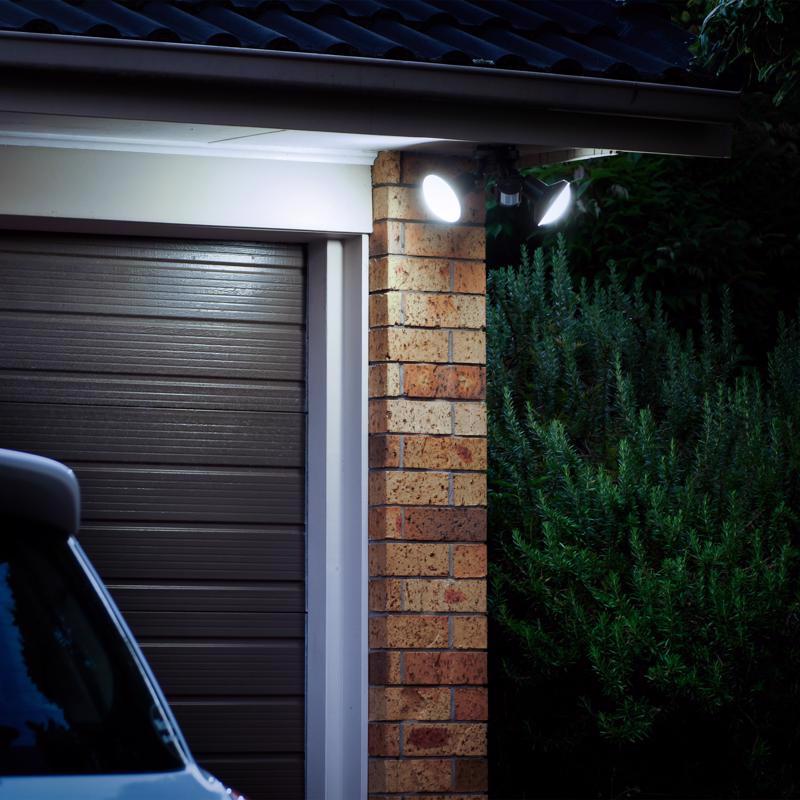 Feit PAR38 E26 (Medium) Smart-Enabled LED Bulb Daylight 75 Watt Equivalence 2 pk