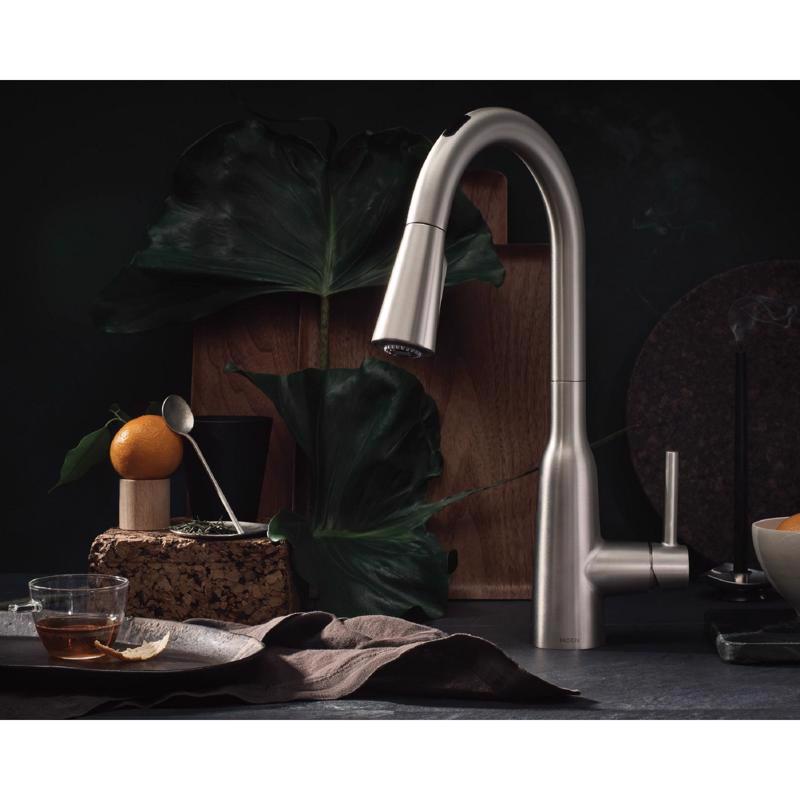 Moen Zyla One Handle Stainless Steel Motion Sensing Pull-Down Kitchen Faucet Smart