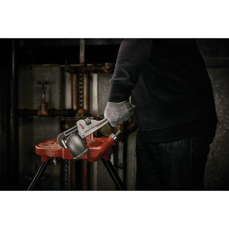 Milwaukee Pipe Wrench 10 in. L