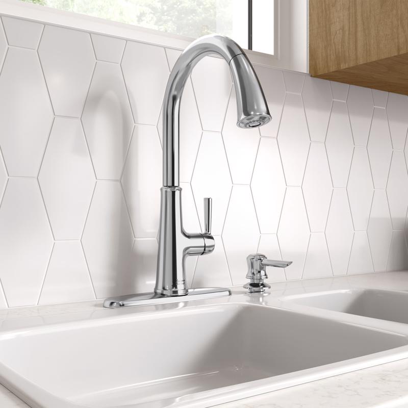American Standard Maven One Handle Chrome Pull-Down Kitchen Faucet