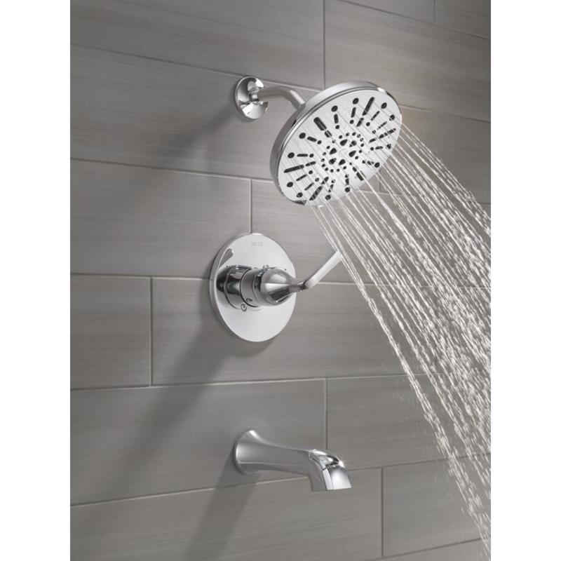 Delta Dallace 1-Handle Chrome Tub and Shower Faucet