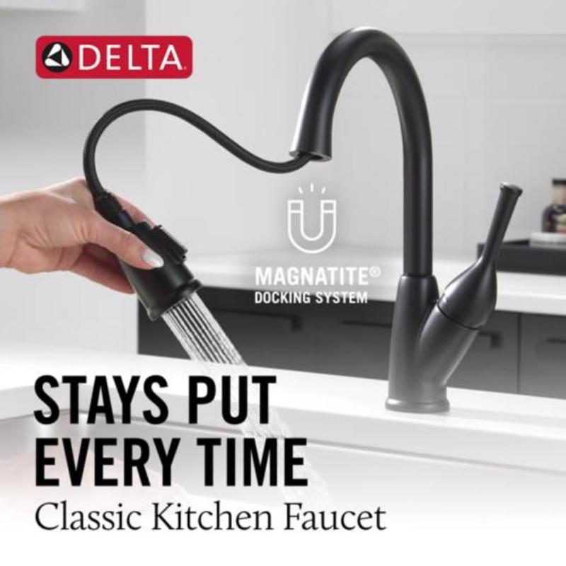 Delta One Handle Matte Black Pull-Down Kitchen Faucet
