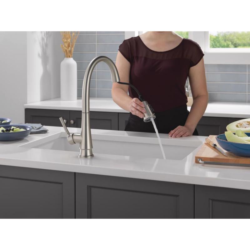 Delta Corwin One Handle Stainless Steel Pull-Down Kitchen Faucet