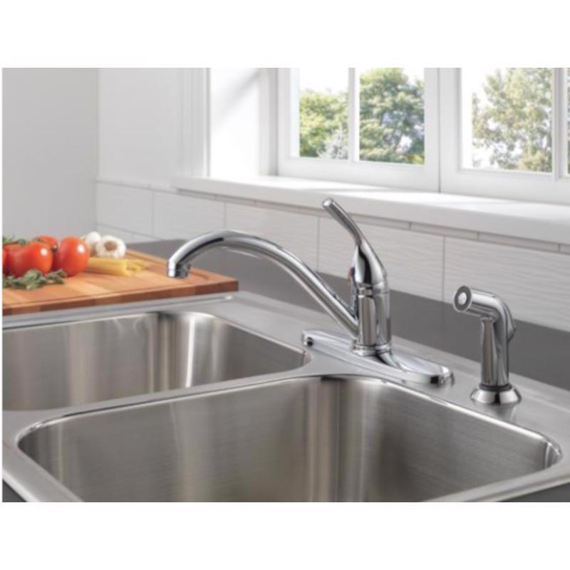 Delta Classic One Handle Chrome Kitchen Faucet Side Sprayer Included