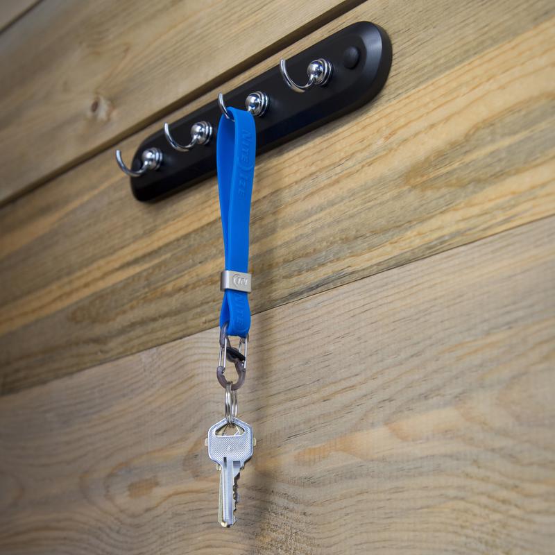 Nite Ize Cinch-A-Lot 0.6 in. D Rubber Blue Key Strap