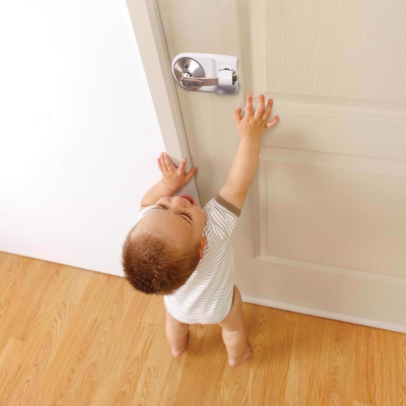 Dreambaby White Plastic Lever Handle Lock