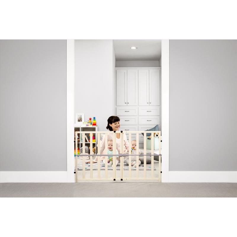 Regalo Ivory Wood Expandable Baby Gate