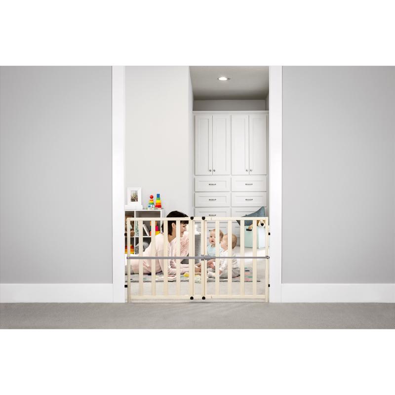 Regalo Ivory Wood Expandable Baby Gate