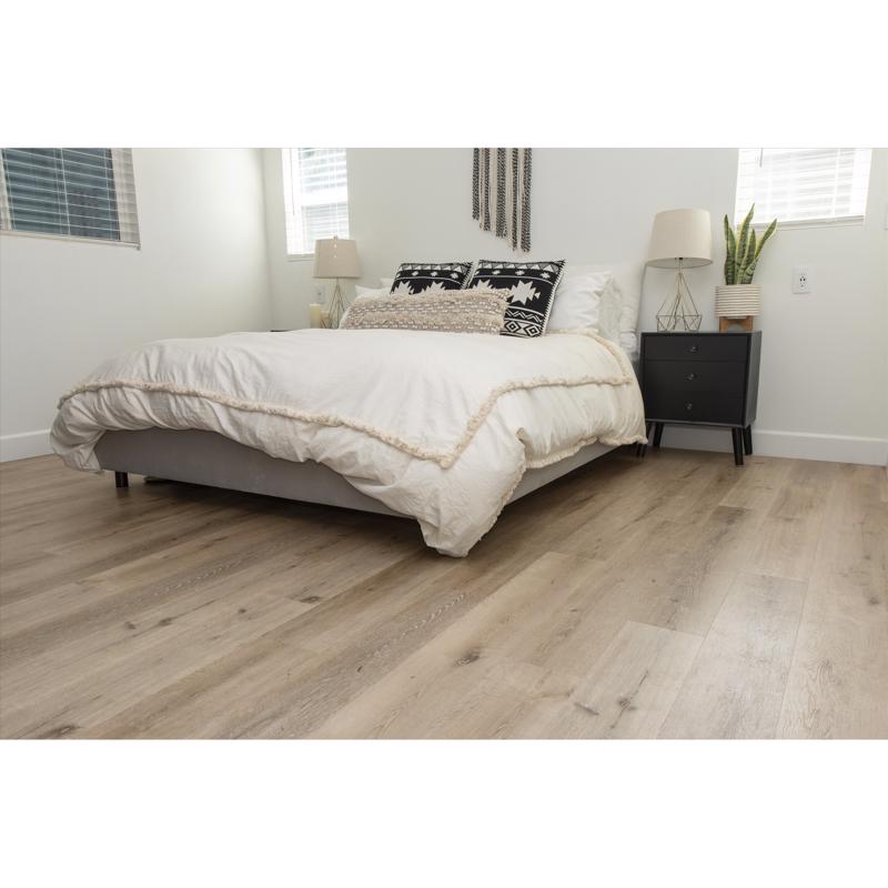 CALI Builder's Choice 7.12 in. W X 48 in. L Aged Hickory Vinyl Plank Flooring 23.77 sq ft
