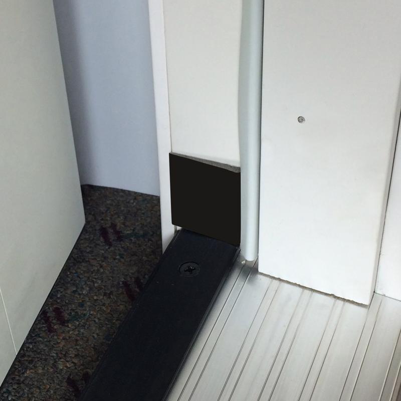 M-D Building Products Brown Foam/Vinyl Corner Weatherseals For Doors 2 in. L X 1.63 in.
