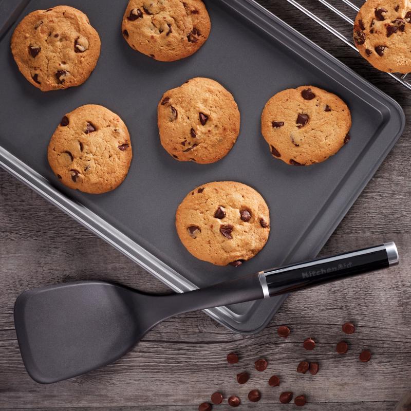 KitchenAid Black ABS/Nylon Solid Turner