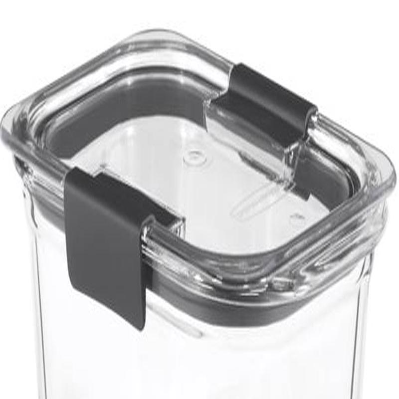 Rubbermaid Brilliance 4.7 cups Clear Food Container and Lid