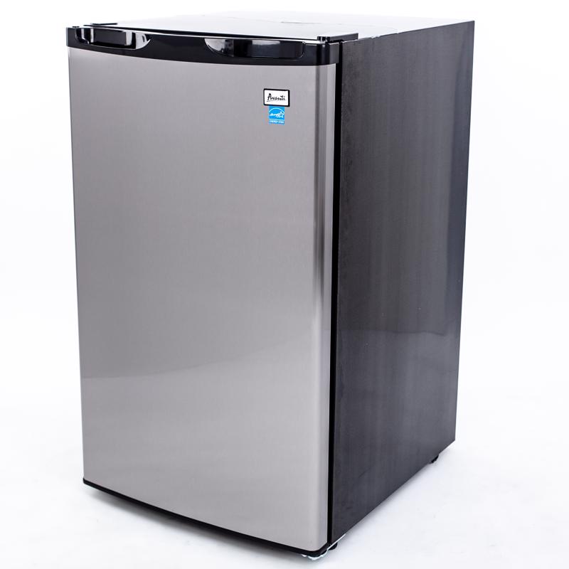 Avanti 4.4 cu ft Black/Silver Stainless Steel Compact Refrigerator 228 W