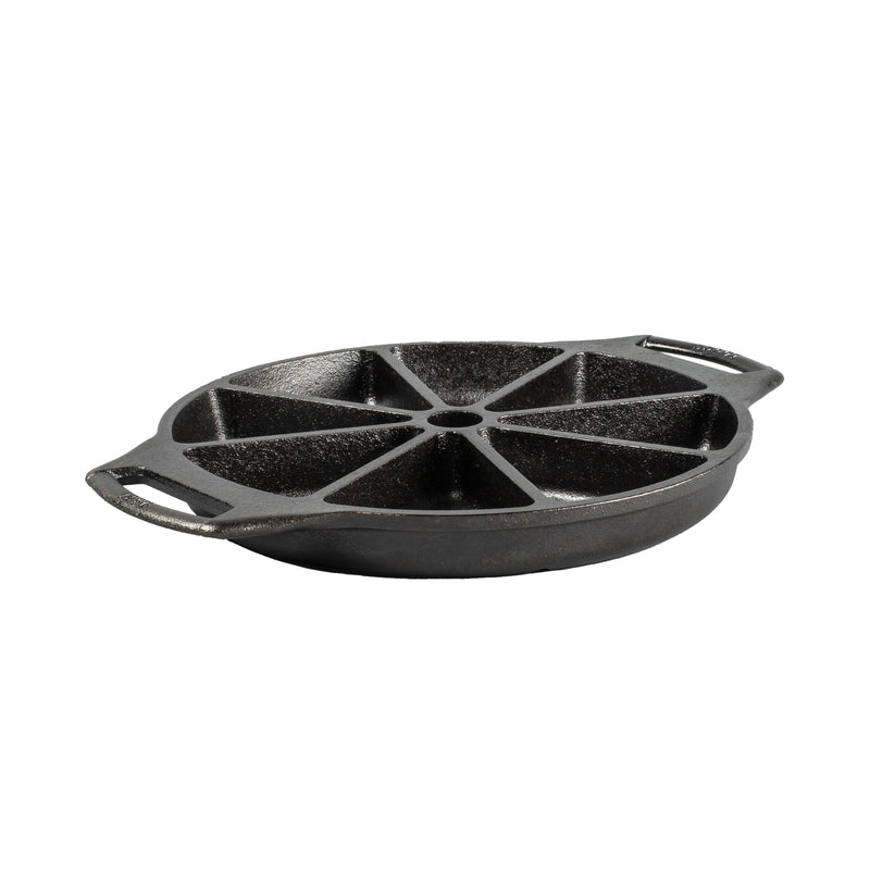 Lodge 11.69 in. W X 1.19 in. L Wedge Pan Black