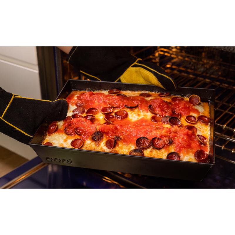 Ooni Medium 10 in. W X 13 in. L Detroit Style Pizza Pan Black