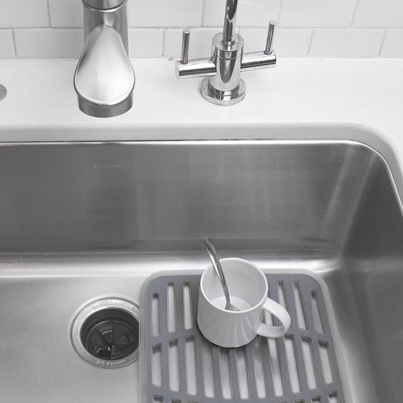 Spectrum Cora 13 in. L X 11 in. W X 1 in. H Plastic Sink Mat