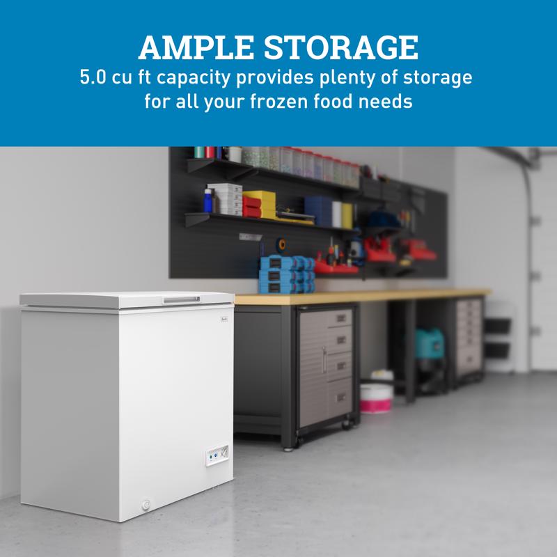 Avanti 5 cu ft White Steel Chest Freezer 120 W
