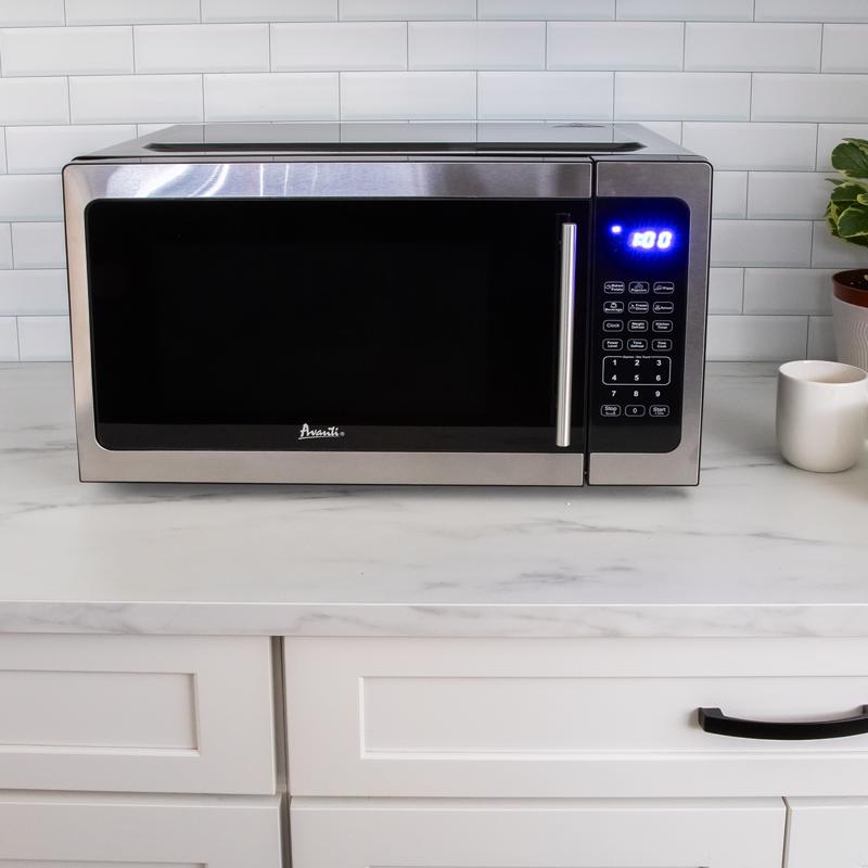 Avanti 1.5 cu ft Silver Microwave 1000 W