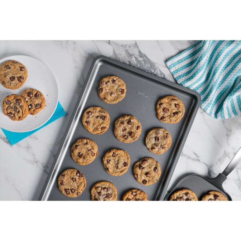 Wilton Silver 11 in. W X 17 in. L Baking Sheet Gray