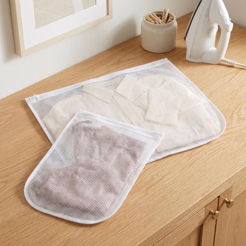 Zenna Home White Mesh Fabric Laundry Wash Bag