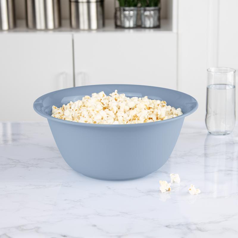 Sterilite 192 oz Blue Plastic Round Bowl 12.37 in. D