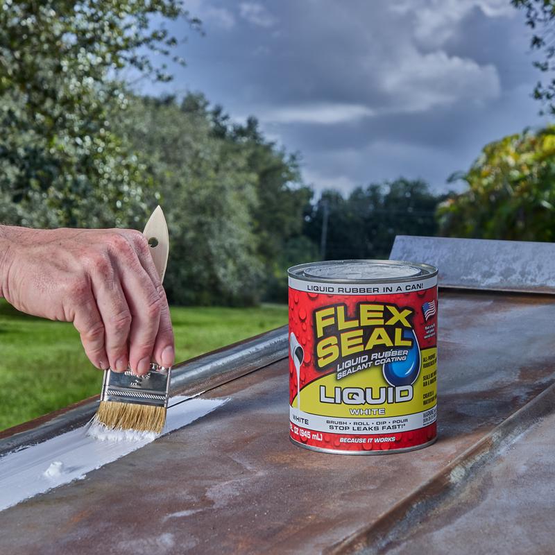 Flex Seal Family of Products Flex Seal White Liquid Rubber Sealant Coating 32 fl. oz.