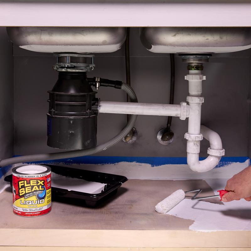 Flex Seal Family of Products Flex Seal White Liquid Rubber Sealant Coating 32 fl. oz.