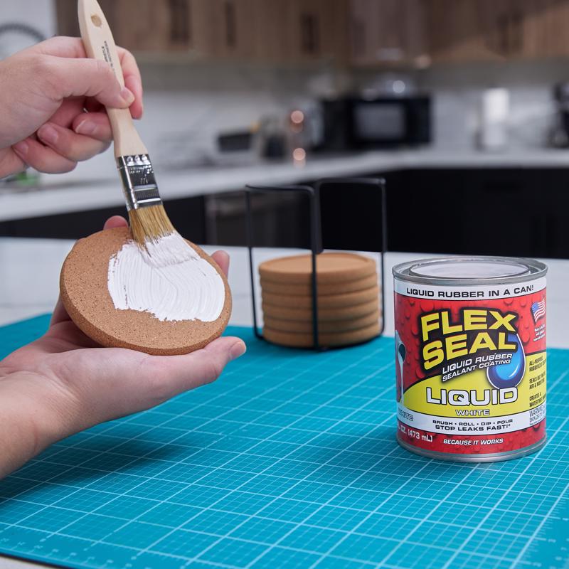 Flex Seal Family of Products Flex Seal White Liquid Rubber Sealant Coating 16 fl. oz.