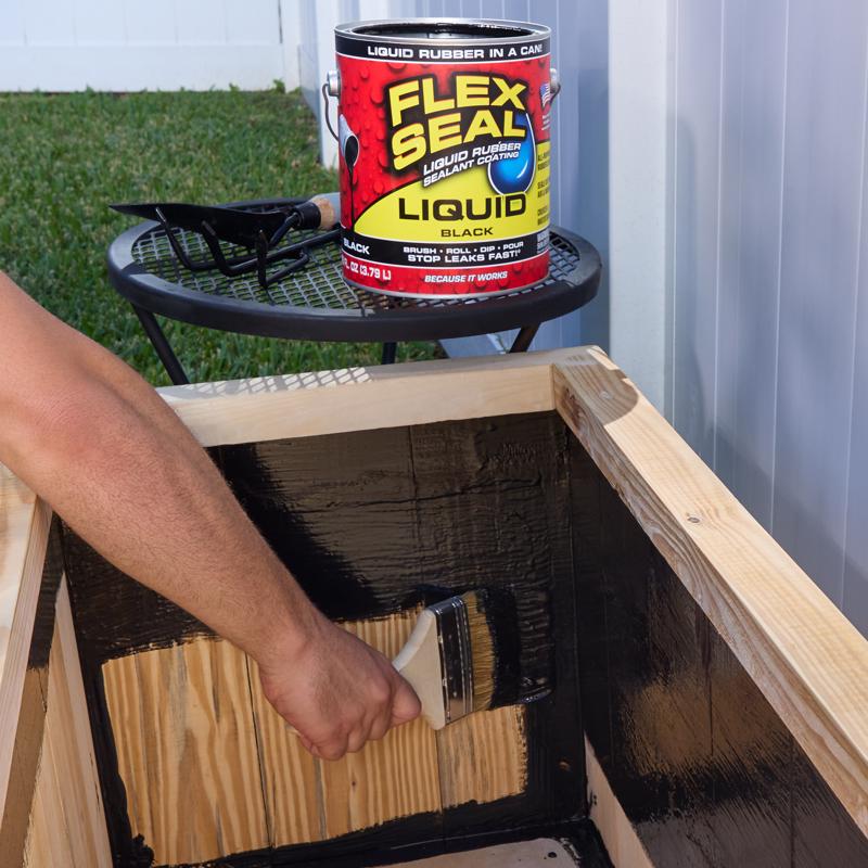 Flex Seal Family of Products Flex Seal Black Liquid Rubber Sealant Coating 128 fl. oz.