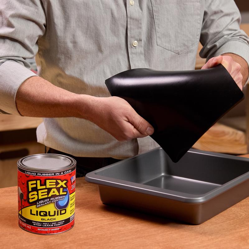 Flex Seal Family of Products Flex Seal Black Liquid Rubber Sealant Coating 32 fl. oz.
