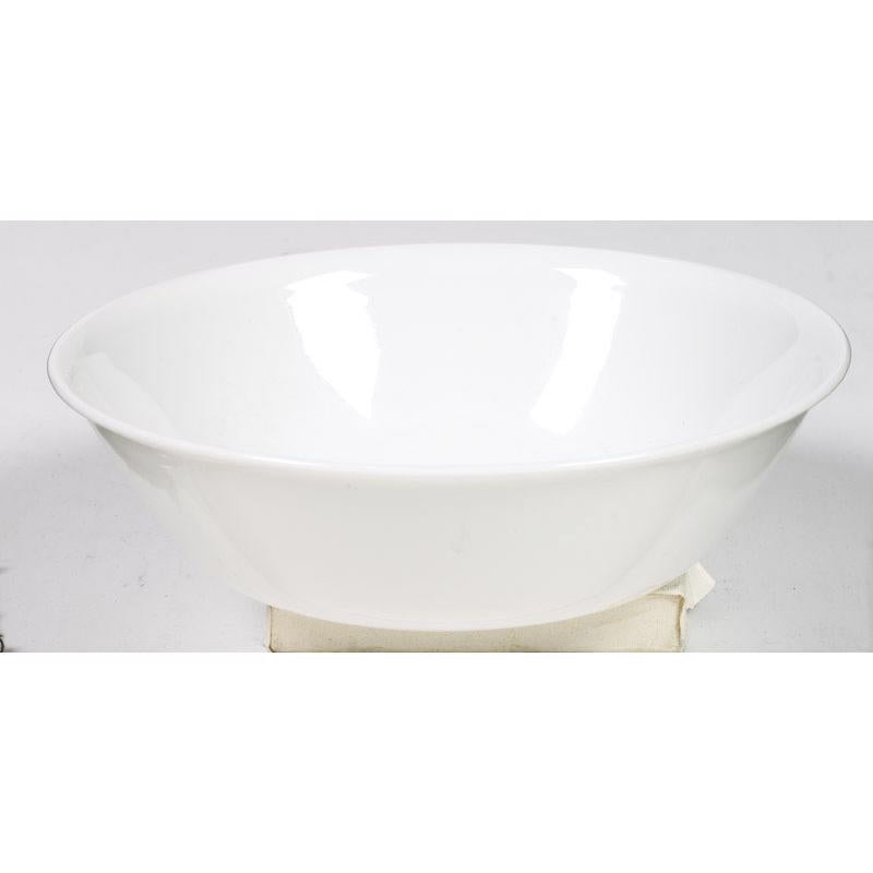 Corelle Livingware 32 oz Winter Frost Glass Winter Frost White Serving Bowl 9 in. D