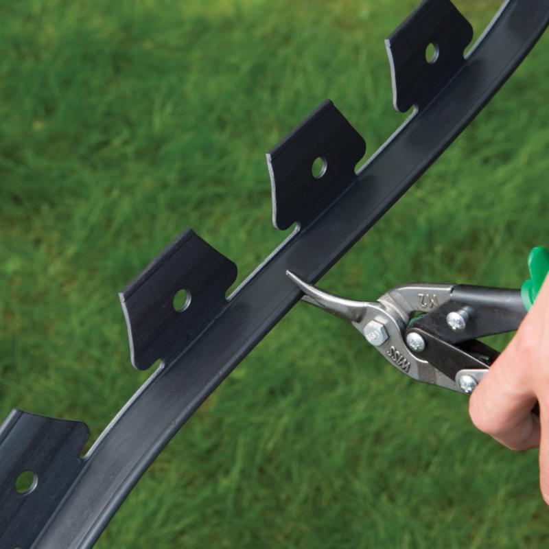 EasyFlex 20 ft. L X 1.5 in. H Plastic Black Landscape Edging Kit