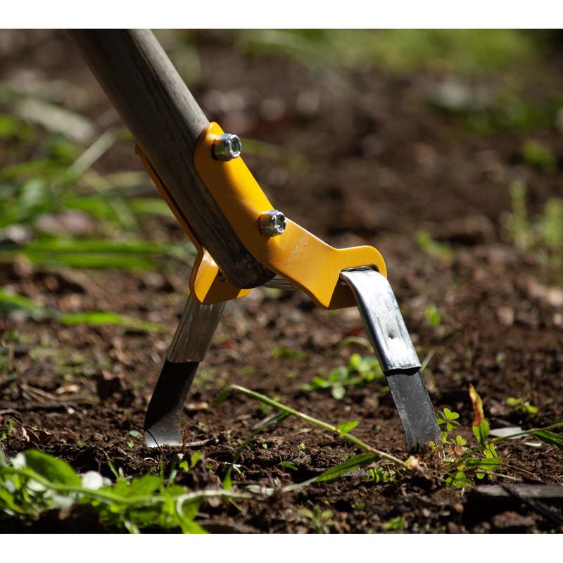 True Temper Steel Action Hoe 54 in. Wood Handle