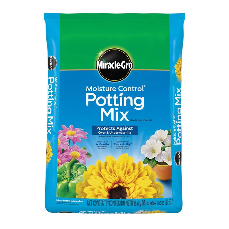 Miracle-Gro Moisture Control Flower and Plant Potting Mix 25 qt