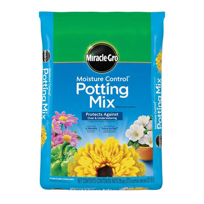 Miracle-Gro Moisture Control Flower and Plant Potting Mix 25 qt