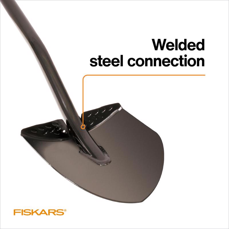 Fiskars 57.5 in. Steel Digging Shovel Steel Handle
