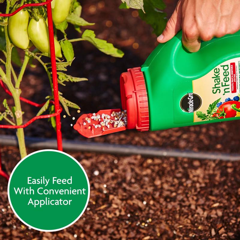 Miracle-Gro Shake 'n Feed Granules Plant Food 4.5 lb