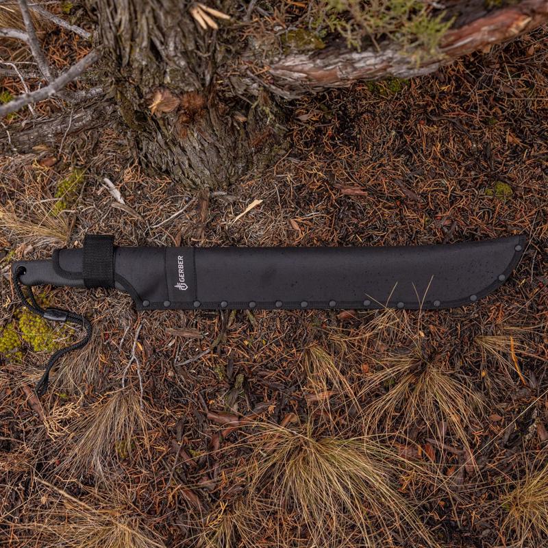 Gerber Gator 18 in. Carbon Steel Machete
