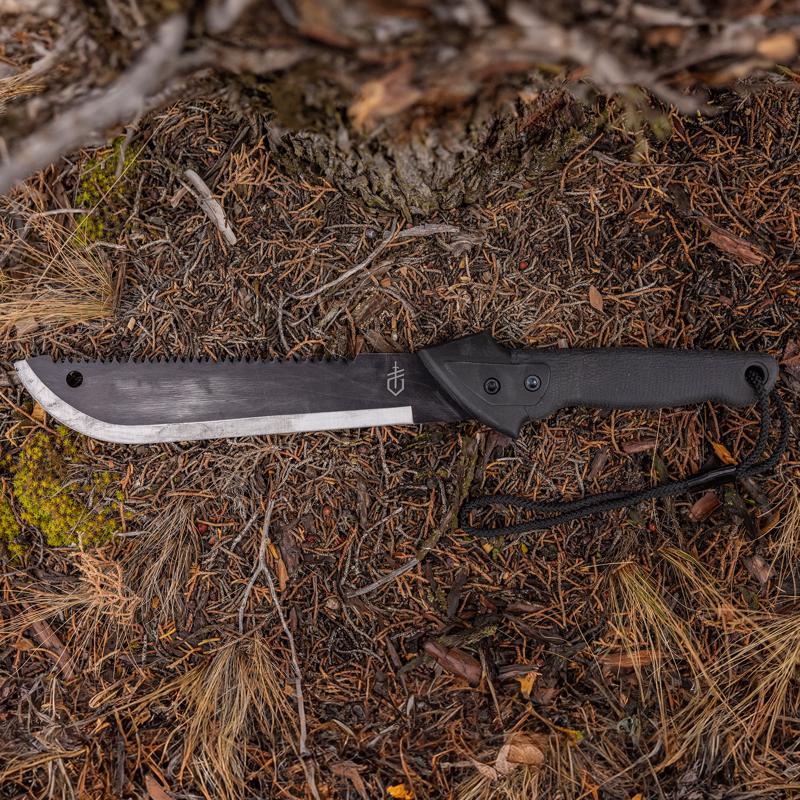 Gerber Gator Jr. 10.75 in. Carbon Steel Machete