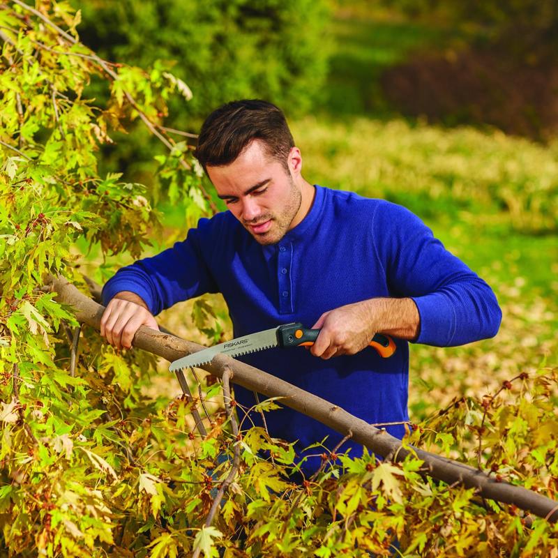 Fiskars 10 in. Stainless Steel Pruning Saw