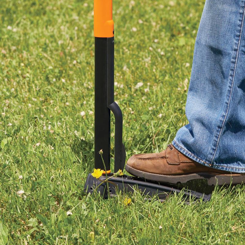 Fiskars 39.25 in. Stainless Steel Weeder Aluminum Handle