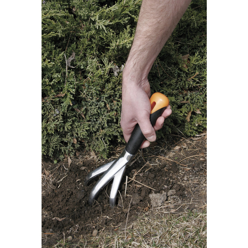 Fiskars 3 Tine Aluminum Hand Cultivator 5-1/2 in. Poly Handle