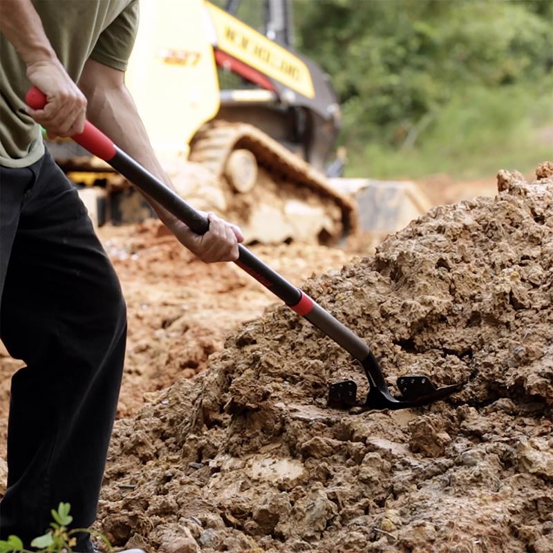 Razor-Back SuperSocket 62.25 in. Steel Round Digging Shovel Fiberglass Handle