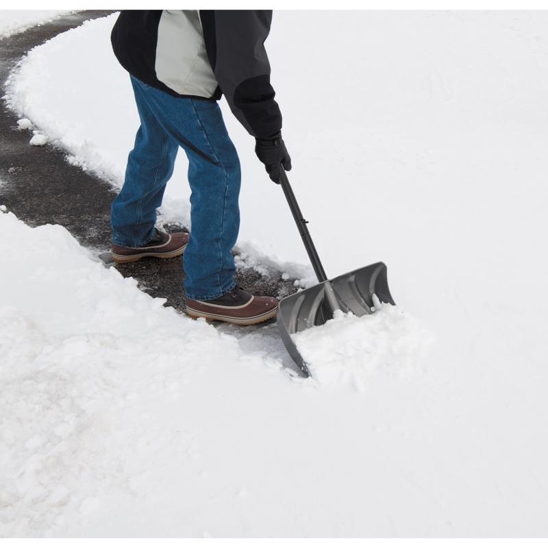 Suncast 20 in. W X 51 in. L Poly Snow Shovel